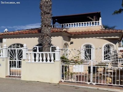 Villa en Venta en Algorfa, Alicante