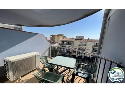 APARTAMENTO CON TERRAZA A 100 METROS DEL MAR