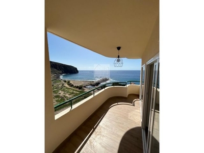 Apartamento con vistas al mar