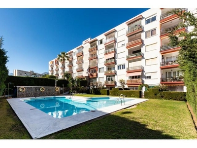 Apartamento en Alquiler en Torremolinos, Málaga