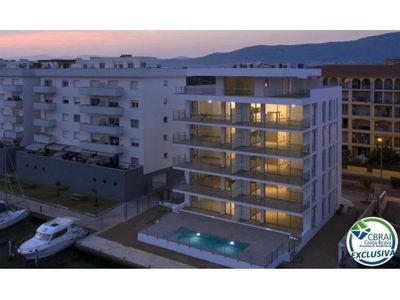 Apartamento moderno en Santa margarita con vista al canal y cerca del mar