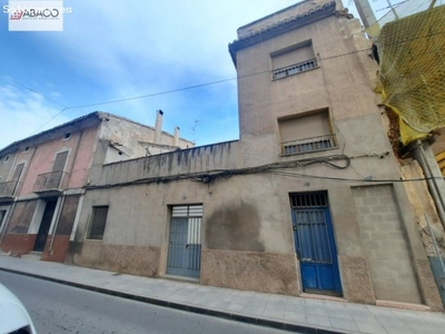 Casa antigua en el centro de Villena