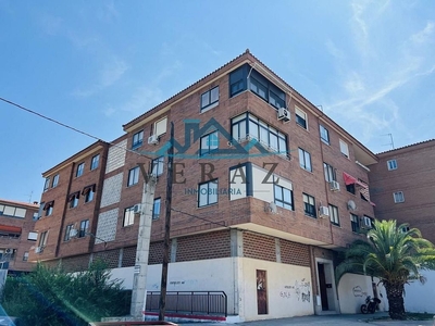 Venta de piso en Centro - Corte Inglés de 4 habitaciones con terraza y piscina