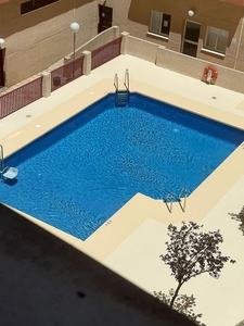 Venta de piso en Hornos Púnicos de 3 habitaciones con terraza y piscina