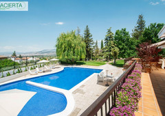 Casa con terreno en Gójar