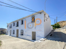 Casa con terreno en Huércal-Overa