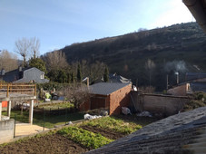 Casa con terreno en Ponferrada