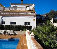 Casa con terreno en Vélez-Málaga