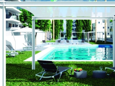 Apartamentos con piscina y zona verde comunitaria en Villamartin.