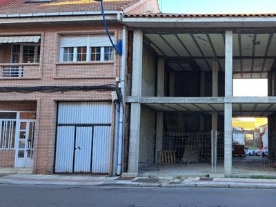 Casa con terreno en San Andrés del Rabanedo