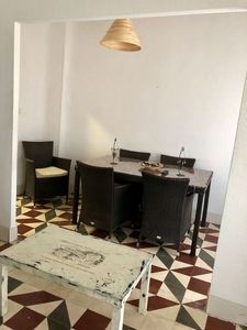 Piso en alquiler en calle Escultor Antonio García Mengual de 3 habitaciones con terraza y muebles