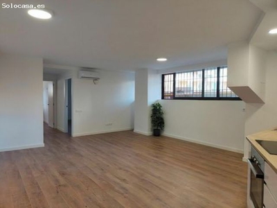 Piso en venta en Barcelona, con 88 m2, 2 habitaciones y 1 baños, Ascensor, Aire acondicionado y Cale