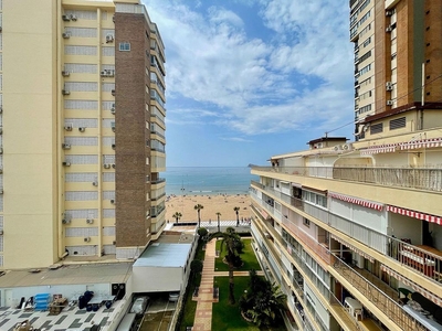 Venta de piso en Playa de Levante de 3 habitaciones con terraza y jardín