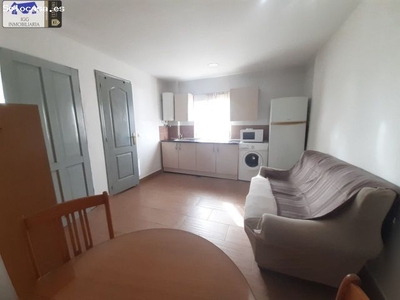 APARTAMENTO EN ALQUILER ZONA