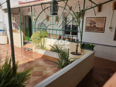 Casa adosada en venta en Zona Plazas El Arenal-La Pólvora