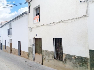 Casa de Pueblo en Venta en Fuente Obejuna, Córdoba