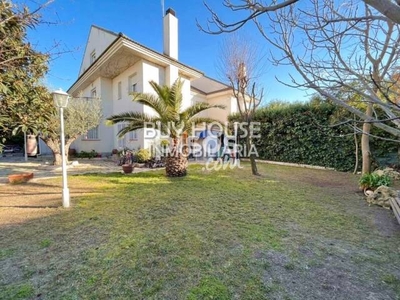 Chalet en venta en El Señorío de Illescas