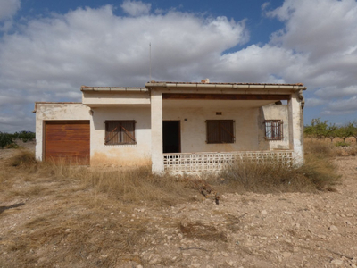 Country property for sale in Pinoso