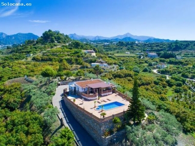 ESPLENDIDA VILLA EN FRIGILIANA