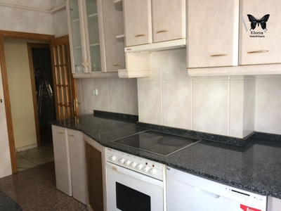 Flat for sale in Fabero