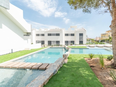 Casa en venta en Los Balcones - Los Altos del Edén, Torrevieja