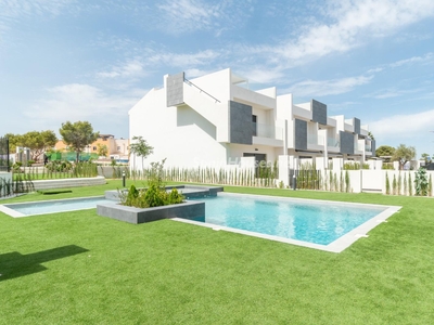 Casa en venta en Los Balcones - Los Altos del Edén, Torrevieja