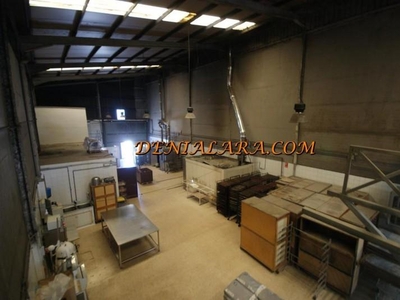 Industrial-unit for sale in El Verger