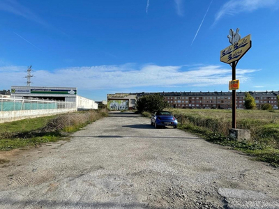 Industrial-unit for sale in Ponferrada