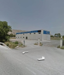 Industrial-unit to rent in Villena -
