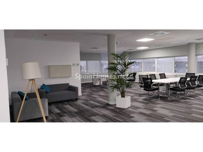 Office to rent in Simancas, Madrid -