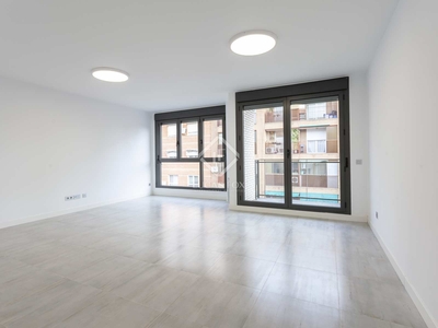 Piso de 155m² con 21m² terraza en alquiler en Extramurs