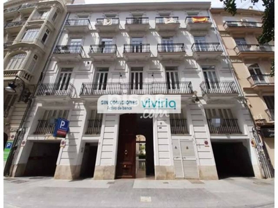 Piso en venta en Carrer de Pizarro, 10