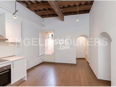 Piso en venta en Passeig de Valldaura, cerca de Carrer del Canigó