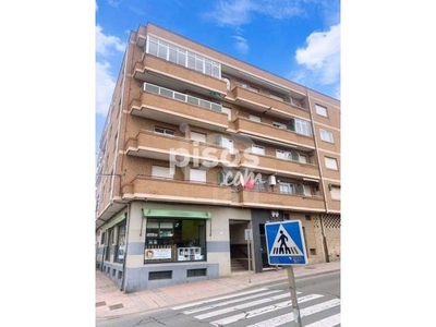 Piso en venta en Avenida de las Asturias, 36