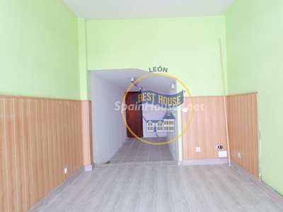 Premises to rent in León -