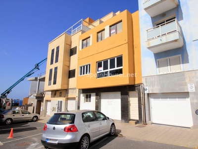 Casa adosada en venta en Sardina, Gáldar