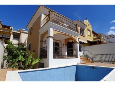 villa en Venta en Nerja