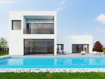 villa en Venta en Orihuela