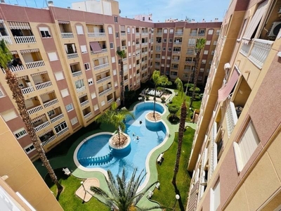 Apartamento en venta en Parque de las Naciones, Torrevieja