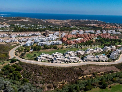 Piso bajo en venta en Casares Golf - Casares del Sol