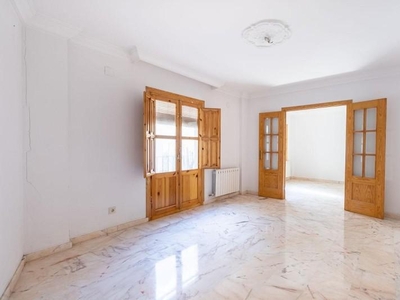 Piso en venta en San Matías-Realejo, Granada