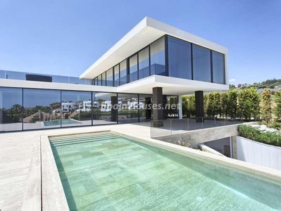 Villa en venta en Los Naranjos, Marbella