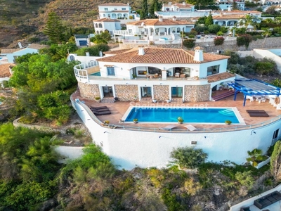 Villa en venta en Salobreña