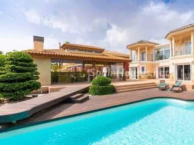 Villa independiente en venta en Aguas Nuevas, Torrevieja