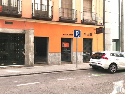 Calle Juan Álvarez Mendizábal, 4