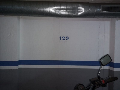 Garaje en venta en Almería de 24 m²