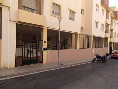 Garaje en venta en Almería de 42 m²