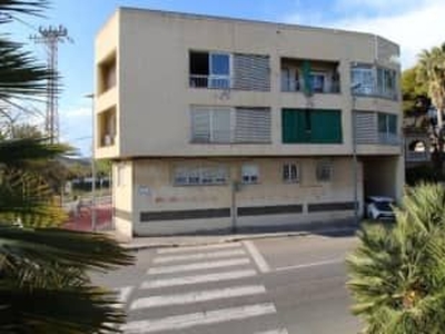 Garaje en venta en Cubelles de 25 m²