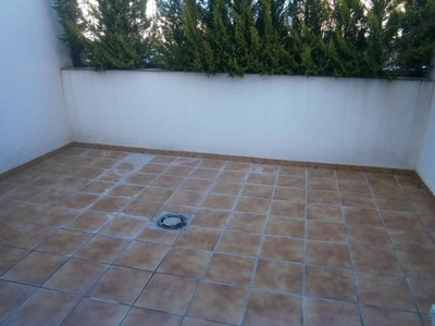 Garaje en venta en Oliva de 13 m²