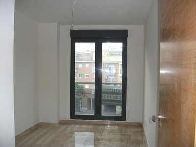 Garaje en venta en Sueca de 34 m²